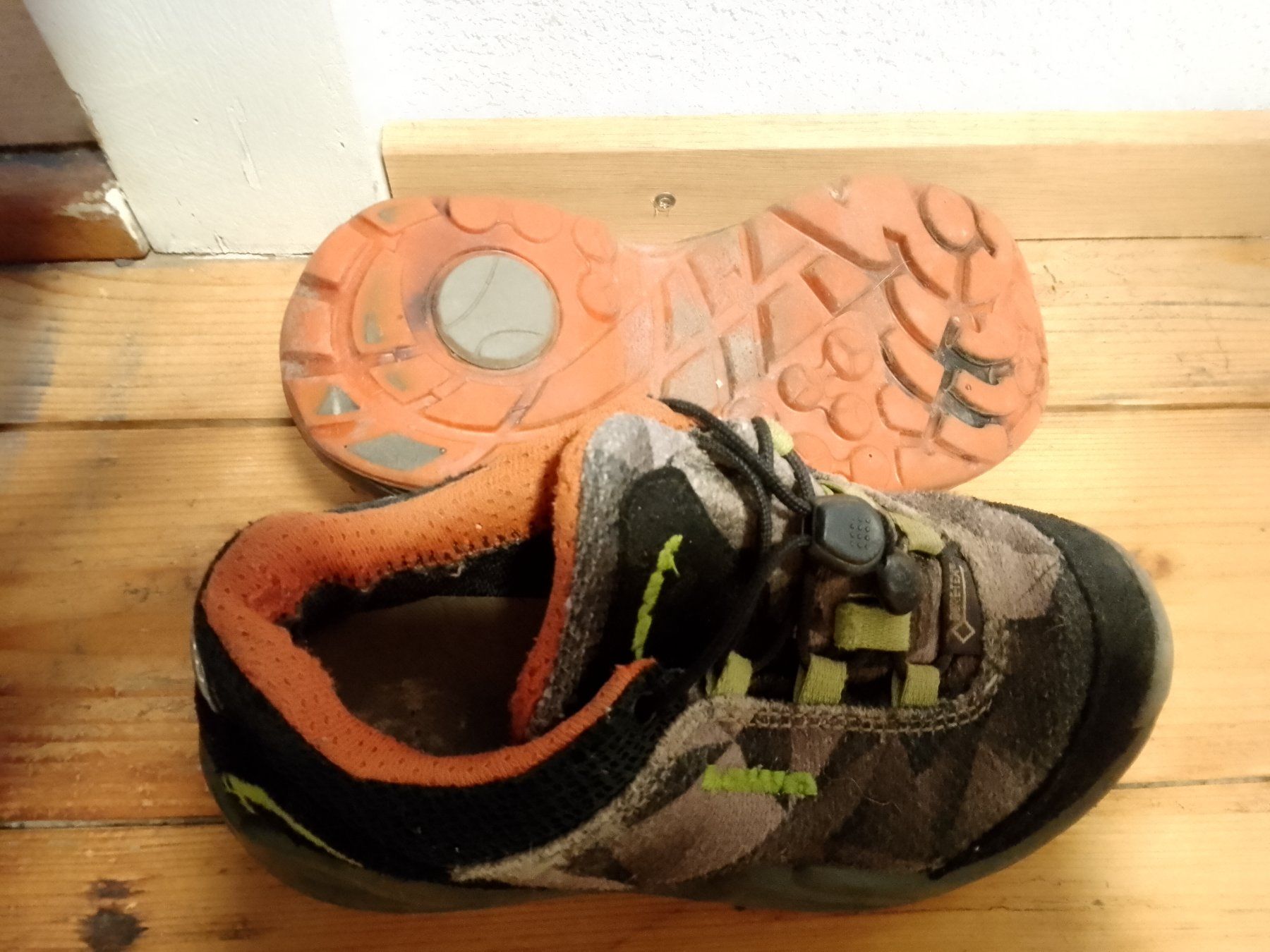 Lowa Scarpe per ragazzi: Schuhe 29 – Usato da Mols venduto da Springer0