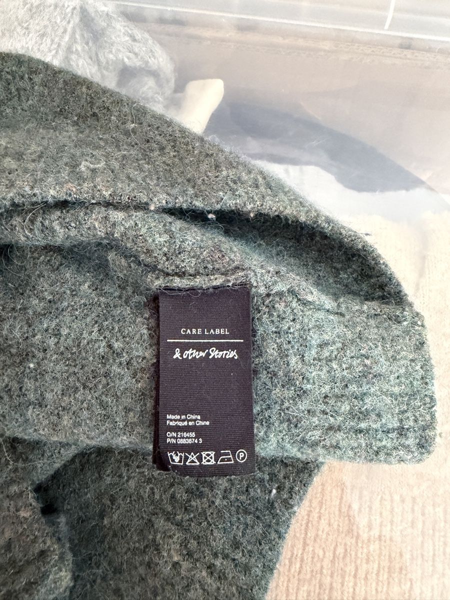 Pulls & Sweat-shirts: Pullover mit Brusttasche - & other stories  – D'occasion à Zürich par Nadgb1303 4