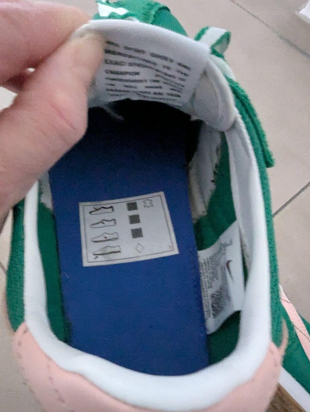 Nike Scarpe da donna: NIKE Turnschuh Gr. 39 – Usato da Liestal venduto da Nizli 2