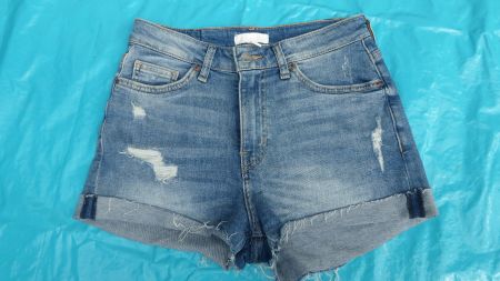 Jeans Hot Pants  Gr 38 H&M Bund 38cm