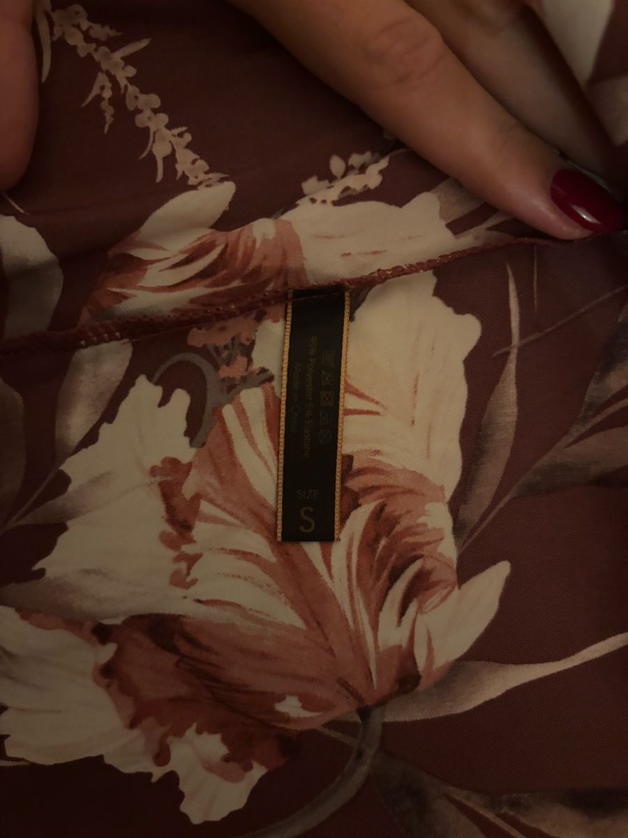 Art international: Satin Kimono – D'occasion à Winterthur par savic247 2