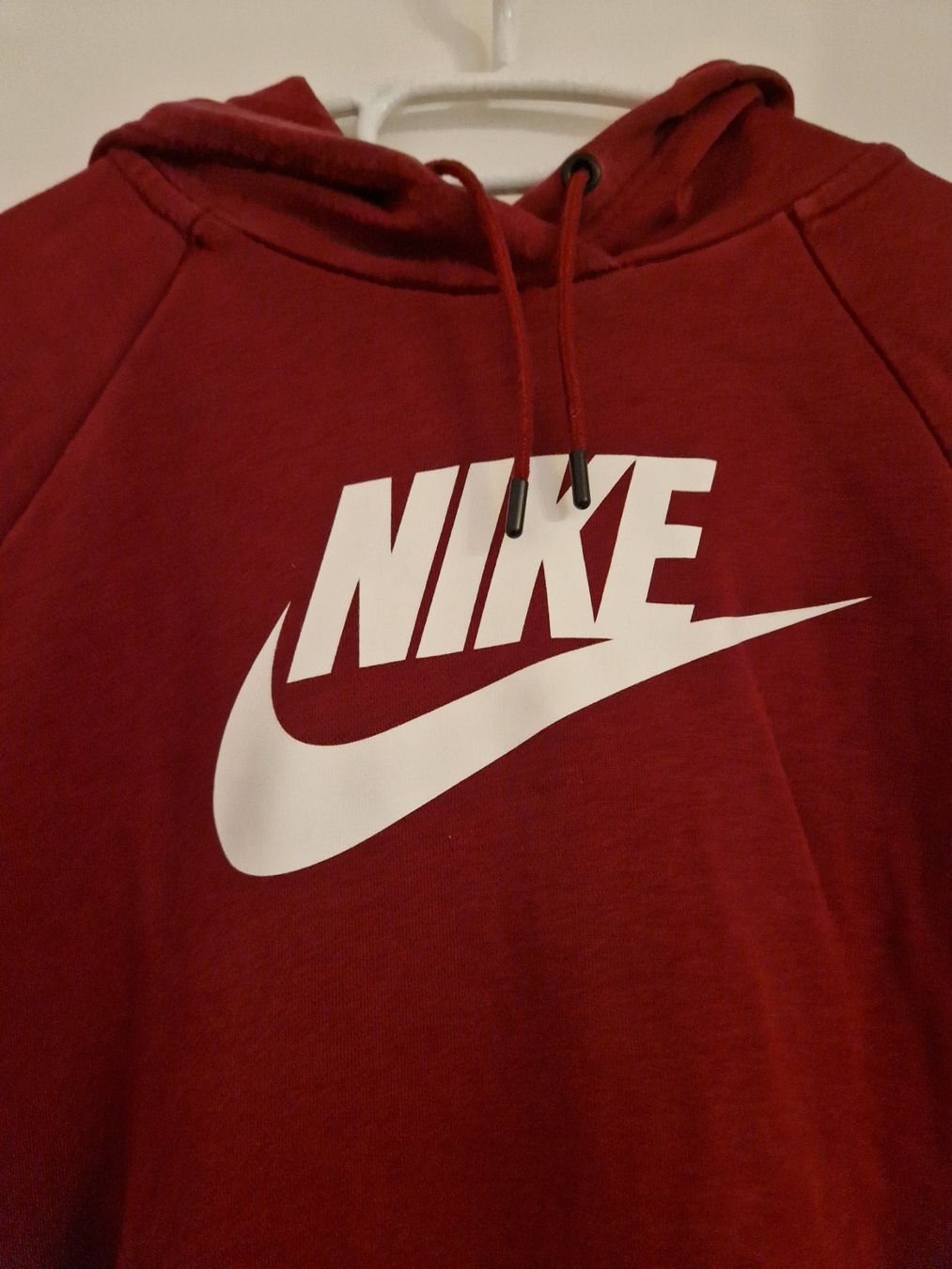 Nike Maglioni & Felpe: Hoodie Nike – Usato da Däniken SO venduto da ali_z5pd 1