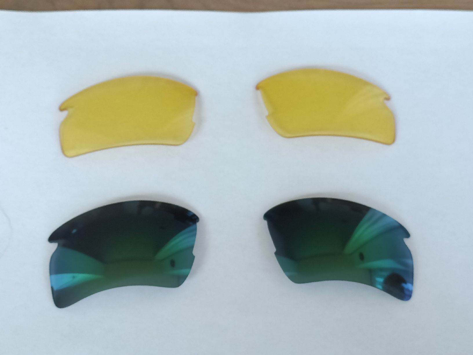 Oakley Occhiali & Lenti: 3 Ersatzgläser zu Oakley Flak 2.0 – Nuovo e nell'imballaggio originale da Fläsch venduto da Remigi