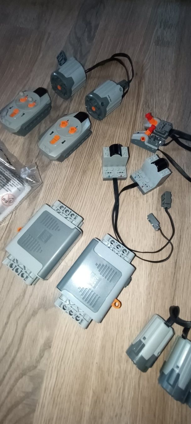 Lego Kit di costruzioni: Lego Power Functions Konvolut – Usato da mühlehorn venduto da Waldgeistli 1
