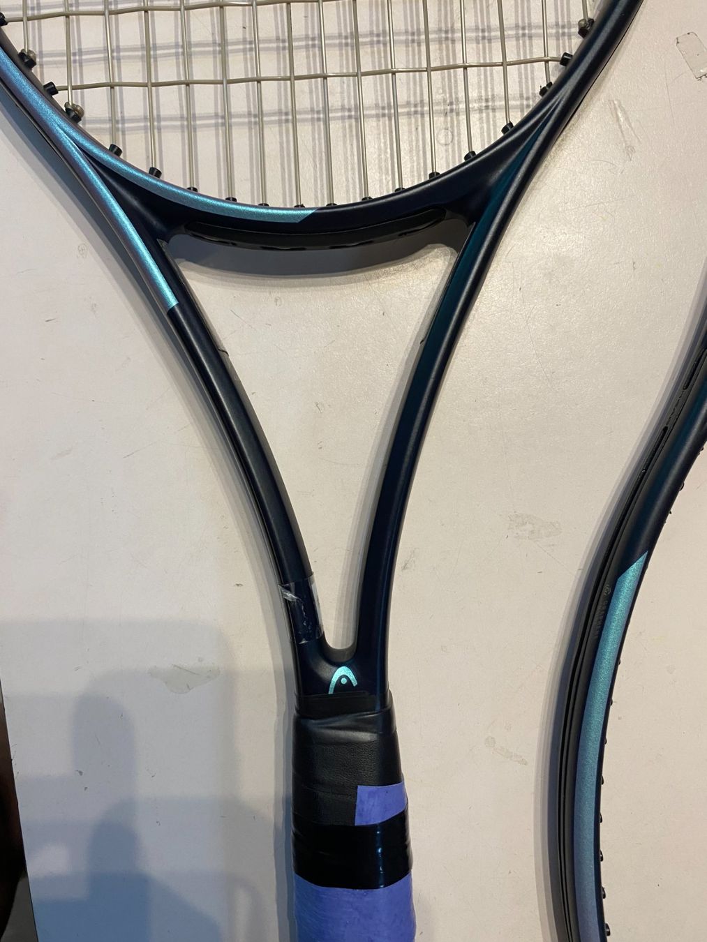 Head Schläger: 3 HEAD GRAVITY TOUR 2023 GRIP 3 – Gebraucht aus lugano von YOYO-TENNIS 3