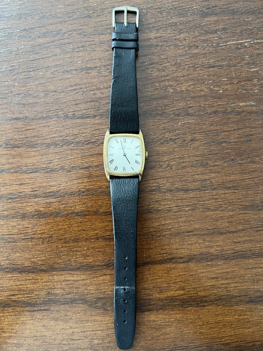 Universal Genève Orologi: Montre Universal Genève – Usato da Estavayer le lac venduto da D00o 1