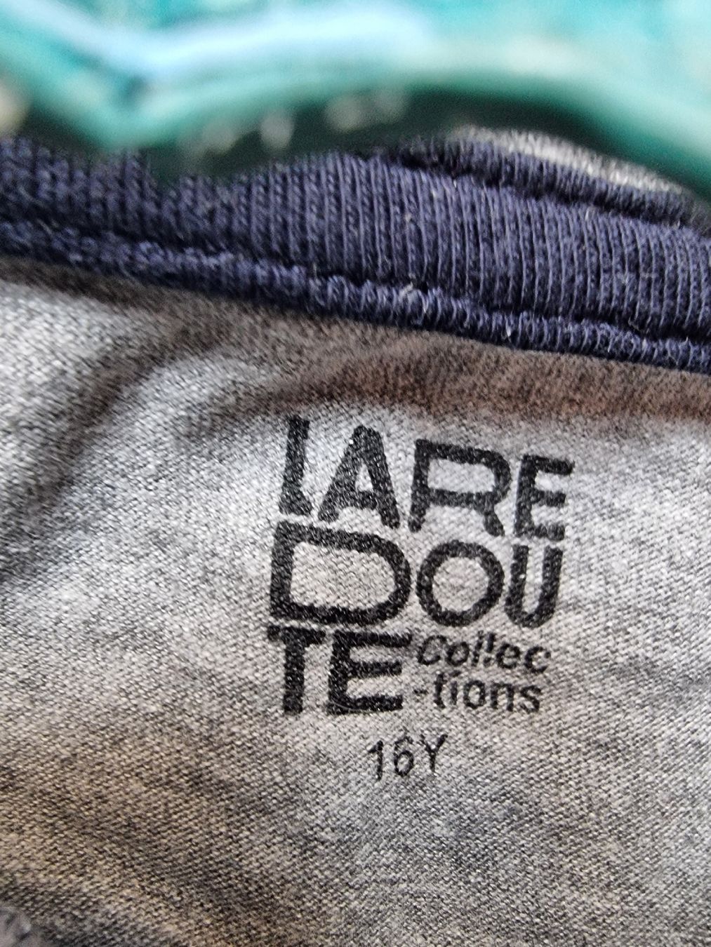 Pigiama & Simili: Lot de pyjamas garçon – Usato da st-Léonard venduto da Pegaze0 1