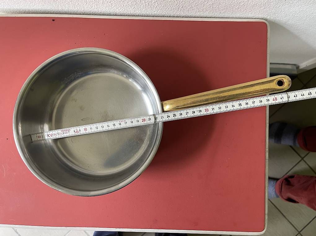 Padelle: Pfanne / Caserolle – Usato da Arlesheim venduto da ren_5d2b 1