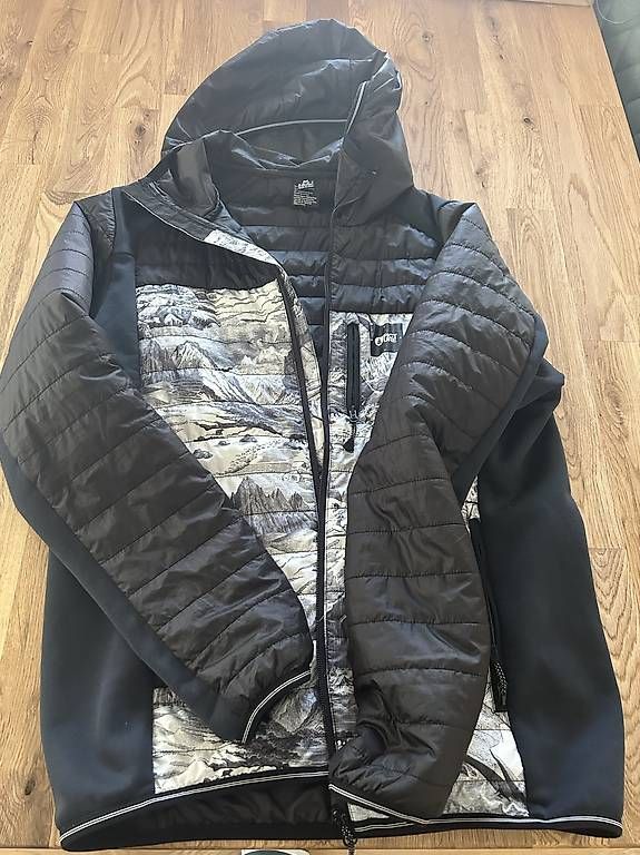 Vestes: Jacke PICTURE – D'occasion à Innertkirchen par kil_s5yc 2