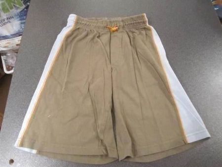 Shorts Grösse 116, kurz, oliv, Gummizug