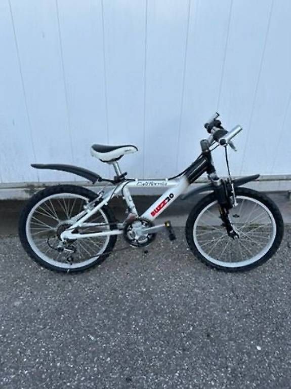 Velos: Vélo blanc California 20" – Gebraucht aus Genève von lua_8czq 2