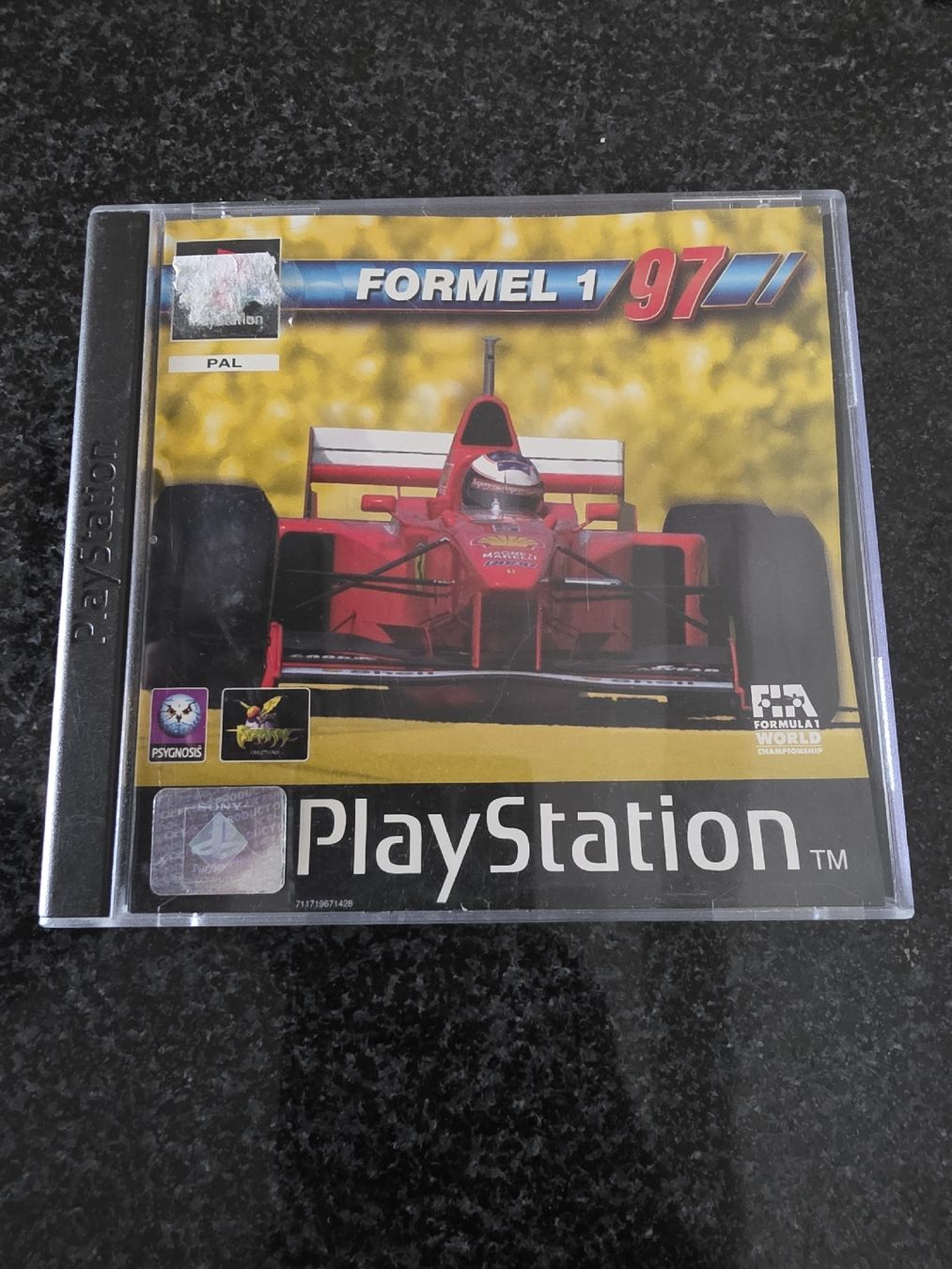 Jeux: Formel 1 97 PS1 – D'occasion à Chavornay par Crash37