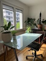Glastisch, grosser Bürotisch oder Esstisch