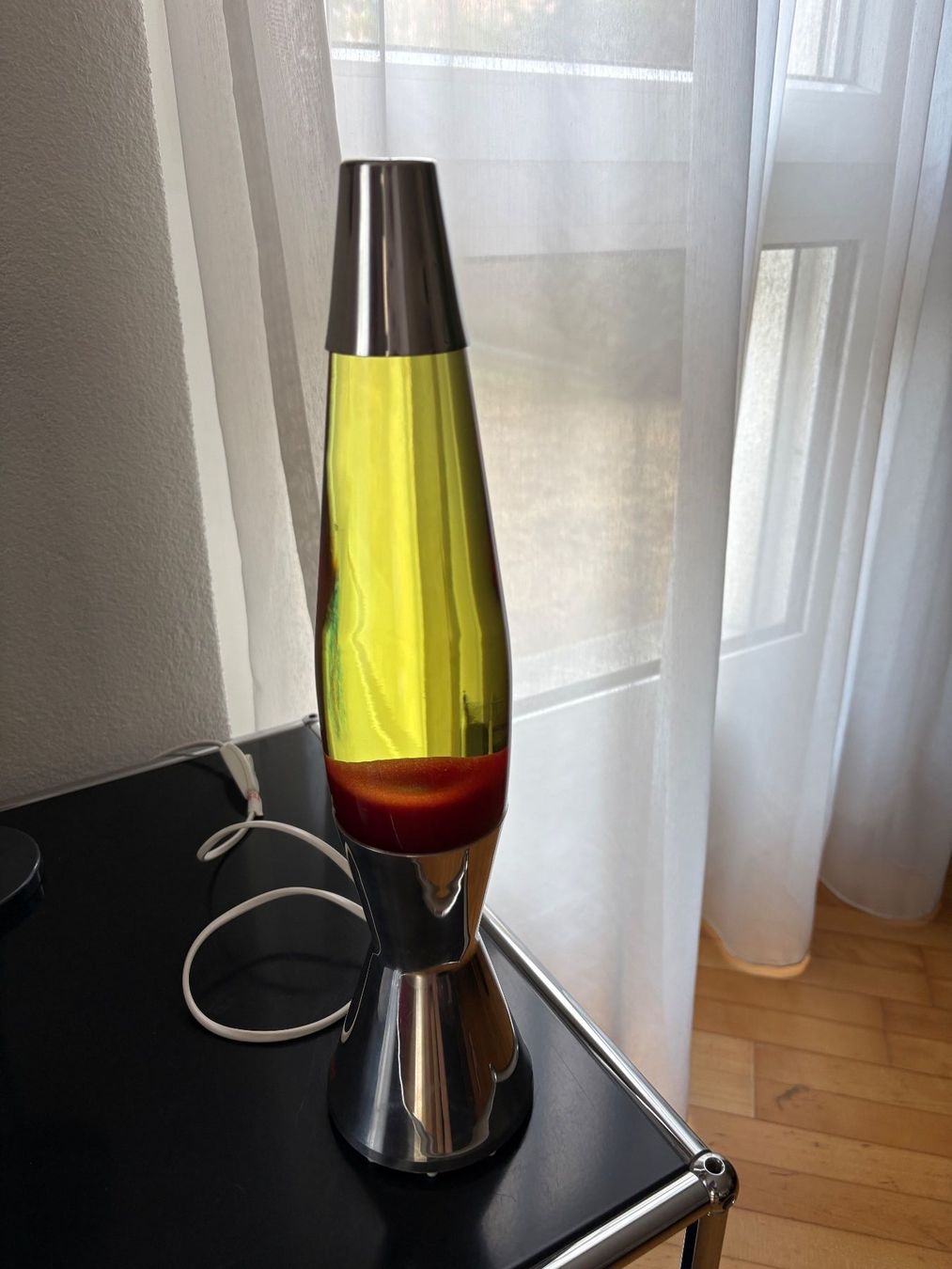 Lampen: Lavalampe rot – Gebraucht aus Wettingen von 194073riner 1