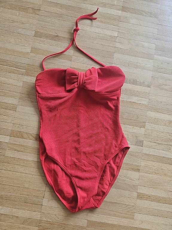 Morgan Costumi da bagno & Bikini: Badkleid rot von Morgan – Usato da Zürich venduto da leonard014