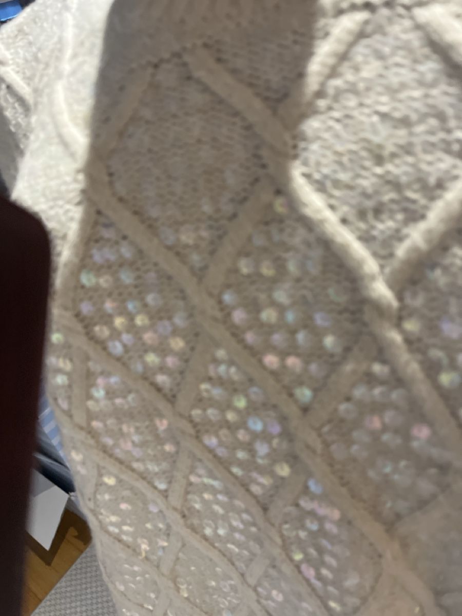H&M Maglioni & Felpe: Strickpullover mit Pailletten, H&M, M – Usato da Solothurn venduto da Bobesch08 5