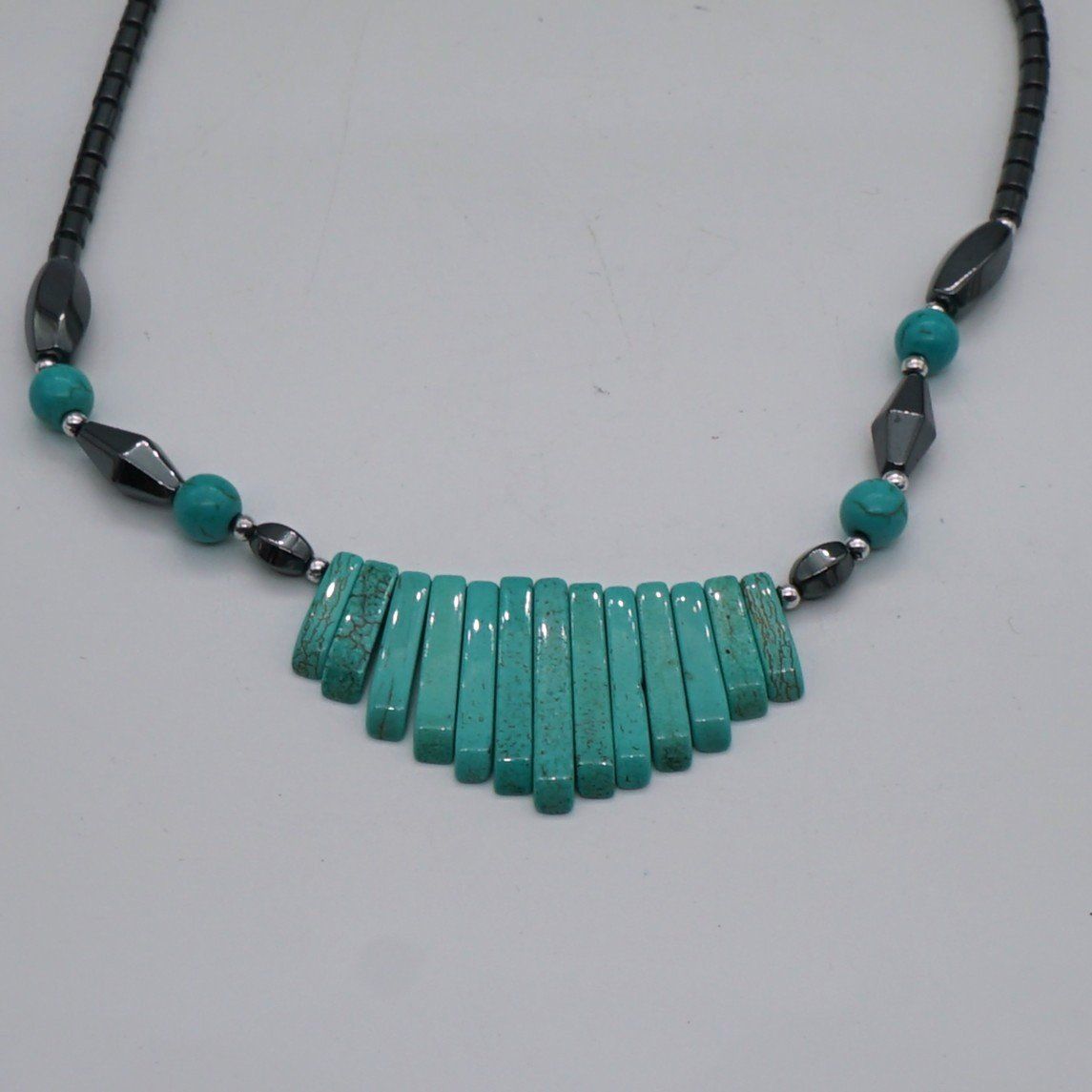 Sonstiger Schmuck: Schmuckset mit Armband und Halskette – Gebraucht aus Volketswil von brockipfannenstil 2
