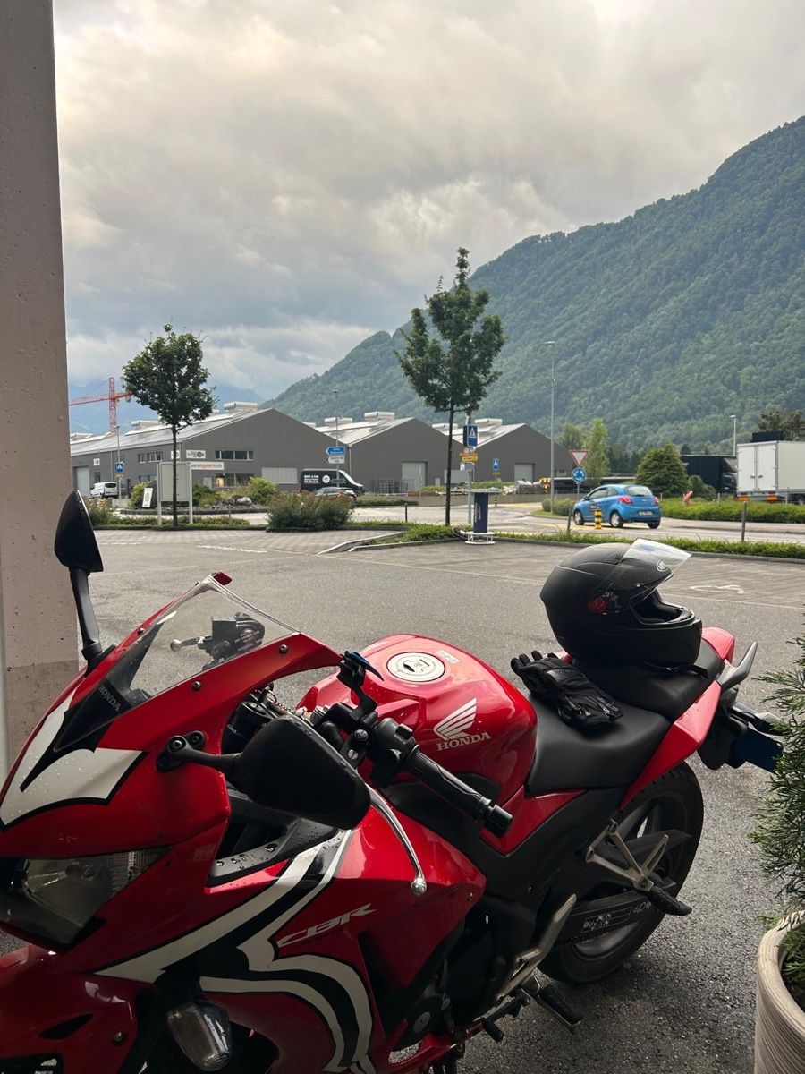 Honda Strasse: Honda CBR300 RA – Gebraucht aus Flumserberg-Portels von nca_f79x 1