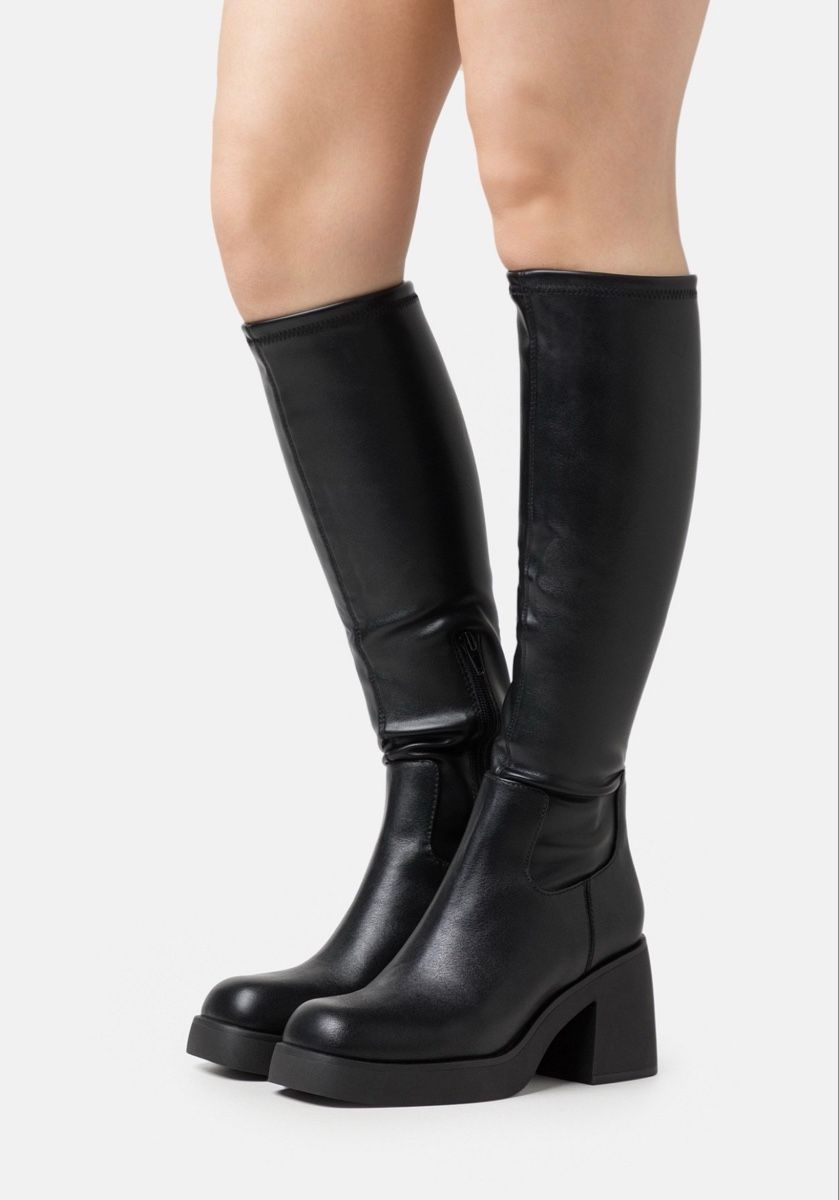 Aldo Scarpe da donna: Aldo Plateaustiefel schwarz, 39 – Usato da Zürich venduto da nou_kx9g