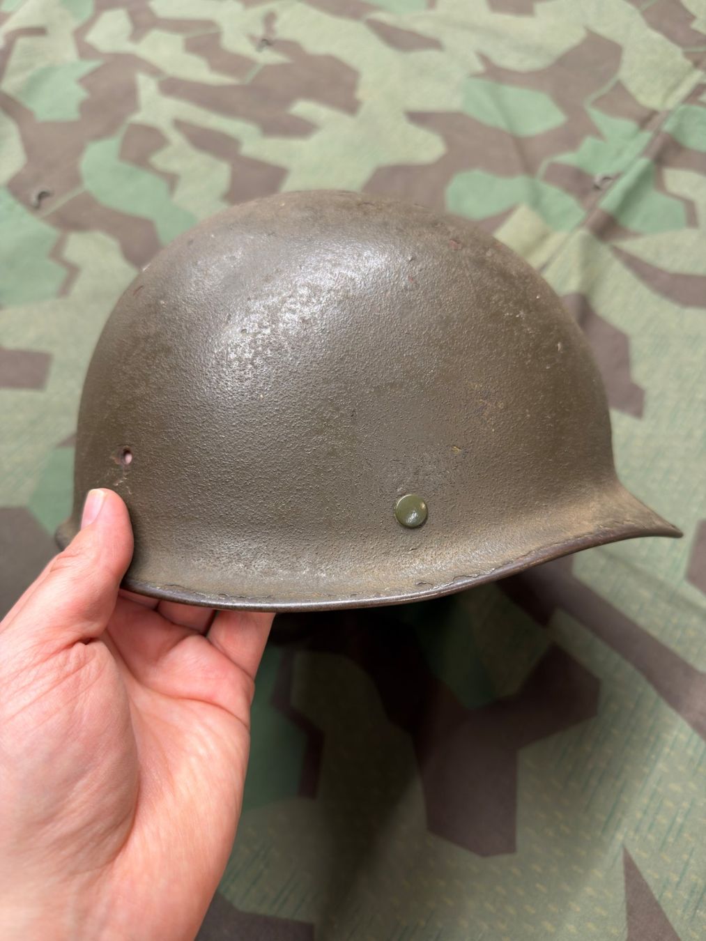 Uniformi: Stahlhelm M-1 Glocke – Usato da Bauma venduto da SwissMilitaria 2