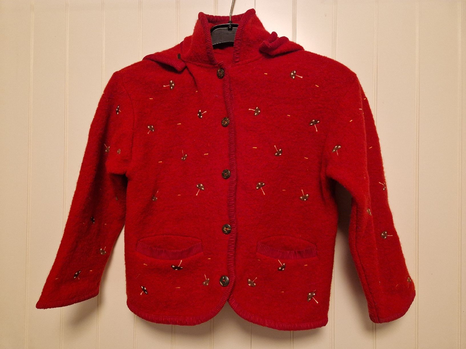 Wolle: Schöne Wolljacke Kinder Wooljacke – Gebraucht aus Kirchleerau von Zwergengnom