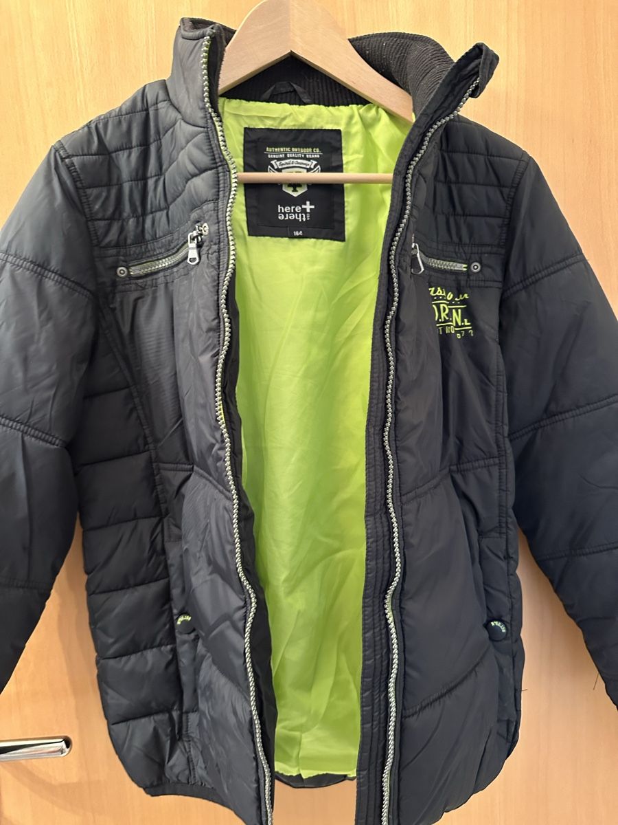 C&A Jacken & Mäntel: Doudoune here+there garçon 164 noire doublée chaude hiver – Gebraucht aus Marly von Kouli 3