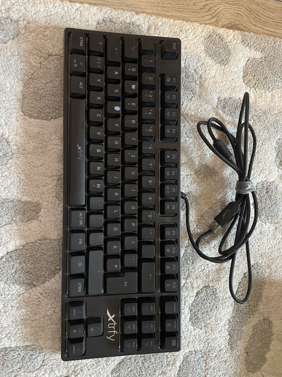 Tastiere: Clavier Gaming K4 RGB TKL – Usato da Oron-la-Ville venduto da xav_hf8h 1