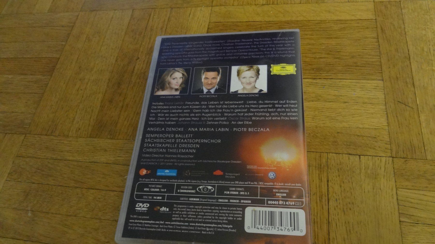 Alle DVDs: Live aus der Semperoper - Lehar Gala From Dresden DVD – Gebraucht aus Olten von Disc-Ausverkauf 2