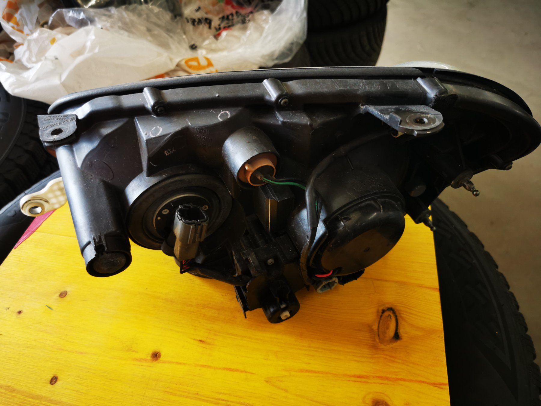 Fari: Scheinwerfer links Subaru Impreza 2002 - 2005 – Usato da Oberbüren venduto da CarPowerMS 1