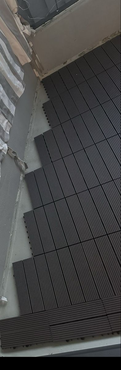 Rivestimenti per pavimenti: Terrassenfliessen, Klickfliessen, Balkonfliessen – Usato da Zug venduto da Lejla-k