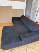 Sofa mit Récamiere und Stauraum