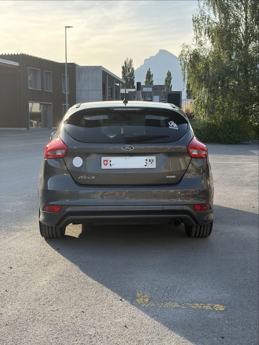 Ford Automobili: Ford Focus 1.5 Ecoboost – Usato da Chur venduto da ale_kw2v 3