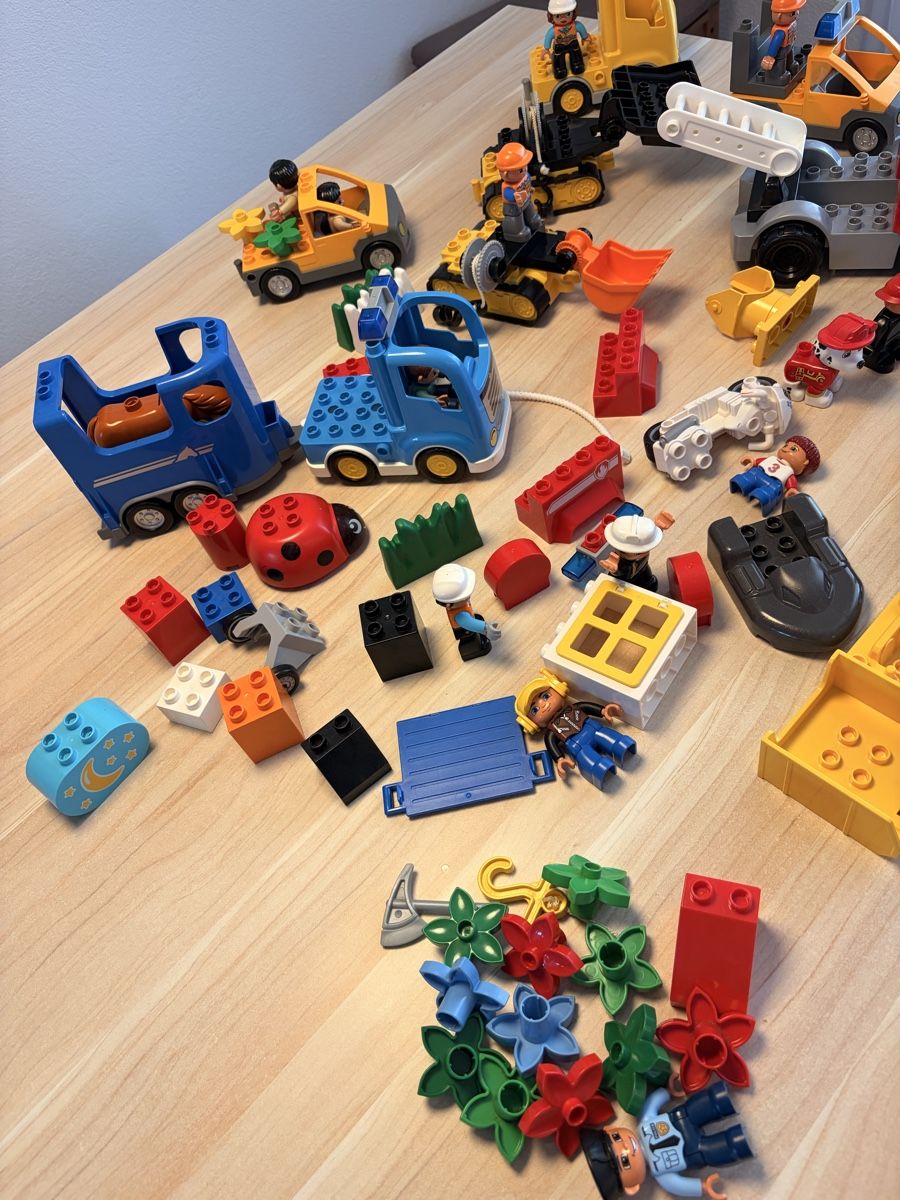 Lego Giocattoli: LEGO DUPLO mix / 2030g – Usato da Istighofen venduto da sax_p65z 1