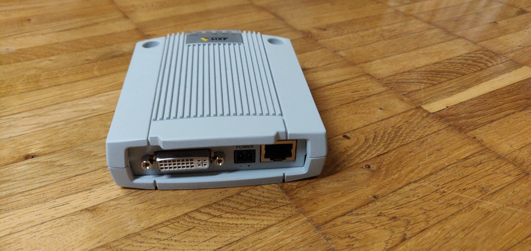 Axis Webcams: AXIS P7701 Video Decoder – D'occasion à Zürich par initfour 2
