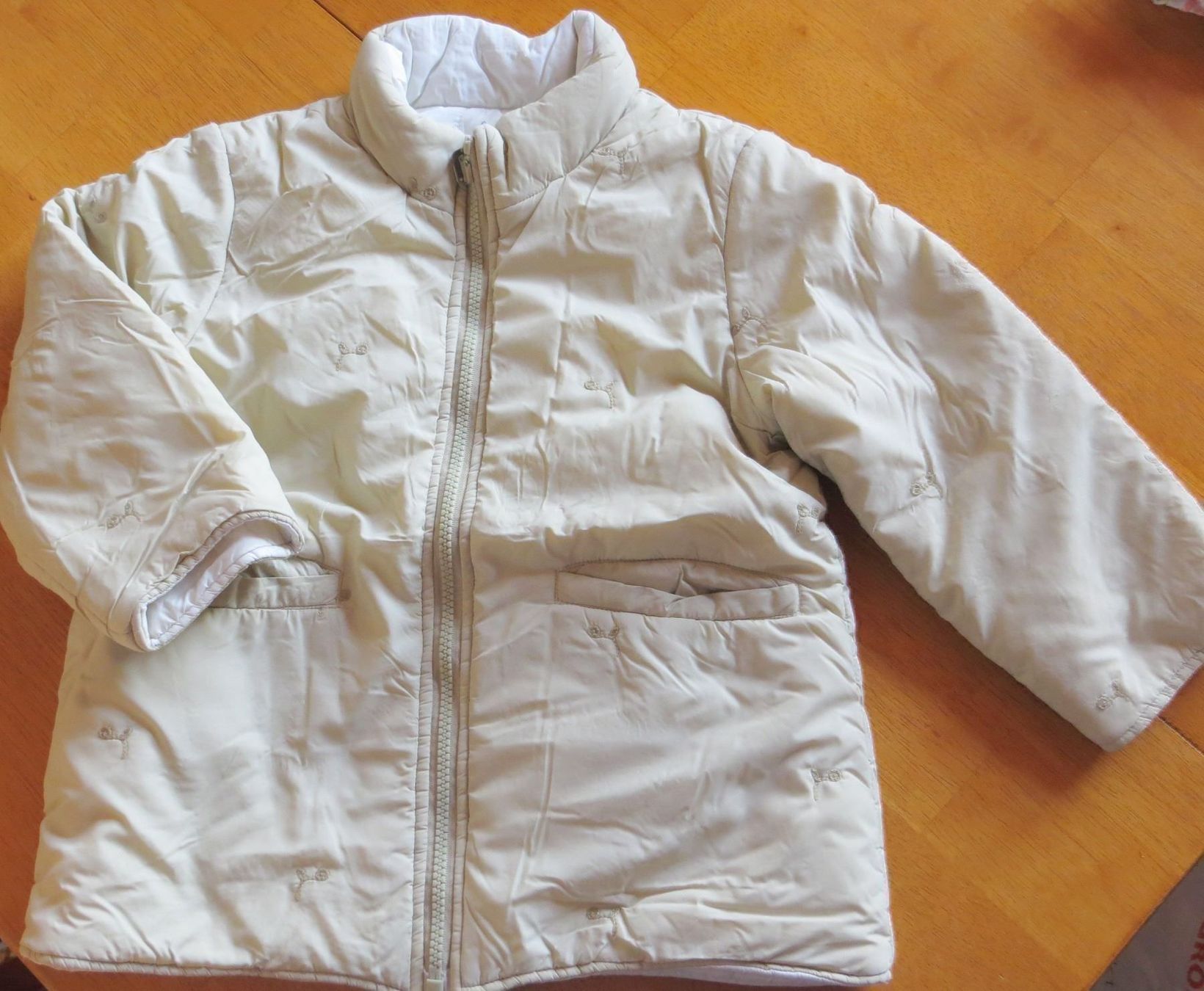 Giacche & Cappotti: Umkehrbare Jacke veste réversible 104 – Usato da Athenaz (Avusy) venduto da Kurtzuegg