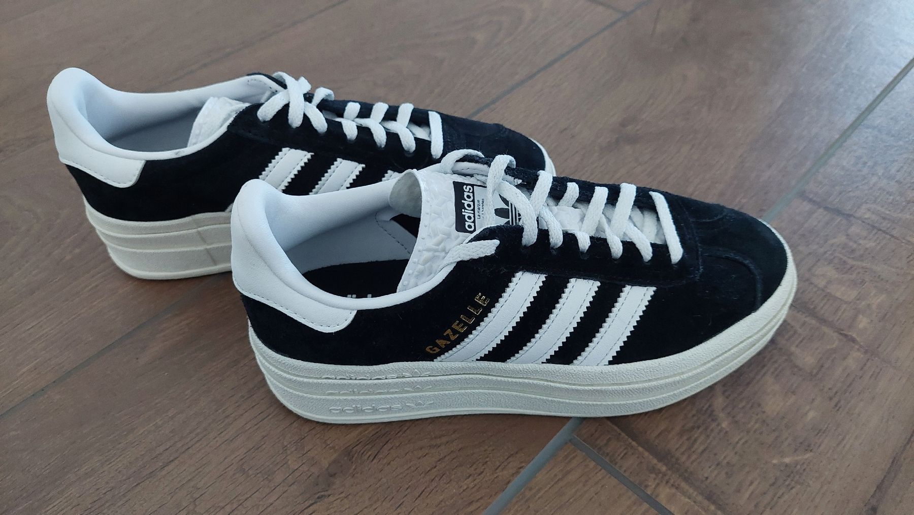 Adidas Scarpe da donna: Adidas Gazelle Bold – Nuovo e nell'imballaggio originale da Dübendorf venduto da huebi01