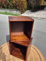 2 cubes en bois anciens