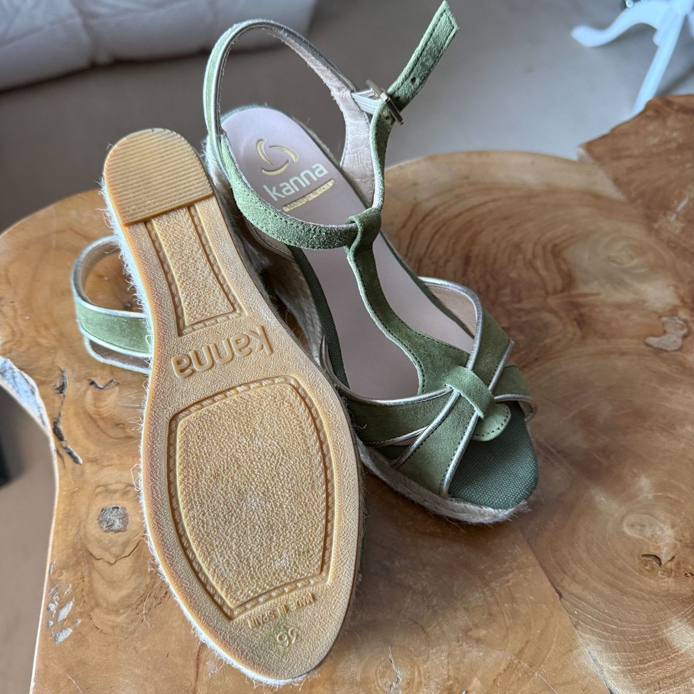 Scarpe da donna: Kanna Keilsandaletten, Gr. 36 – Usato da Riedholz venduto da han_fy6l 4