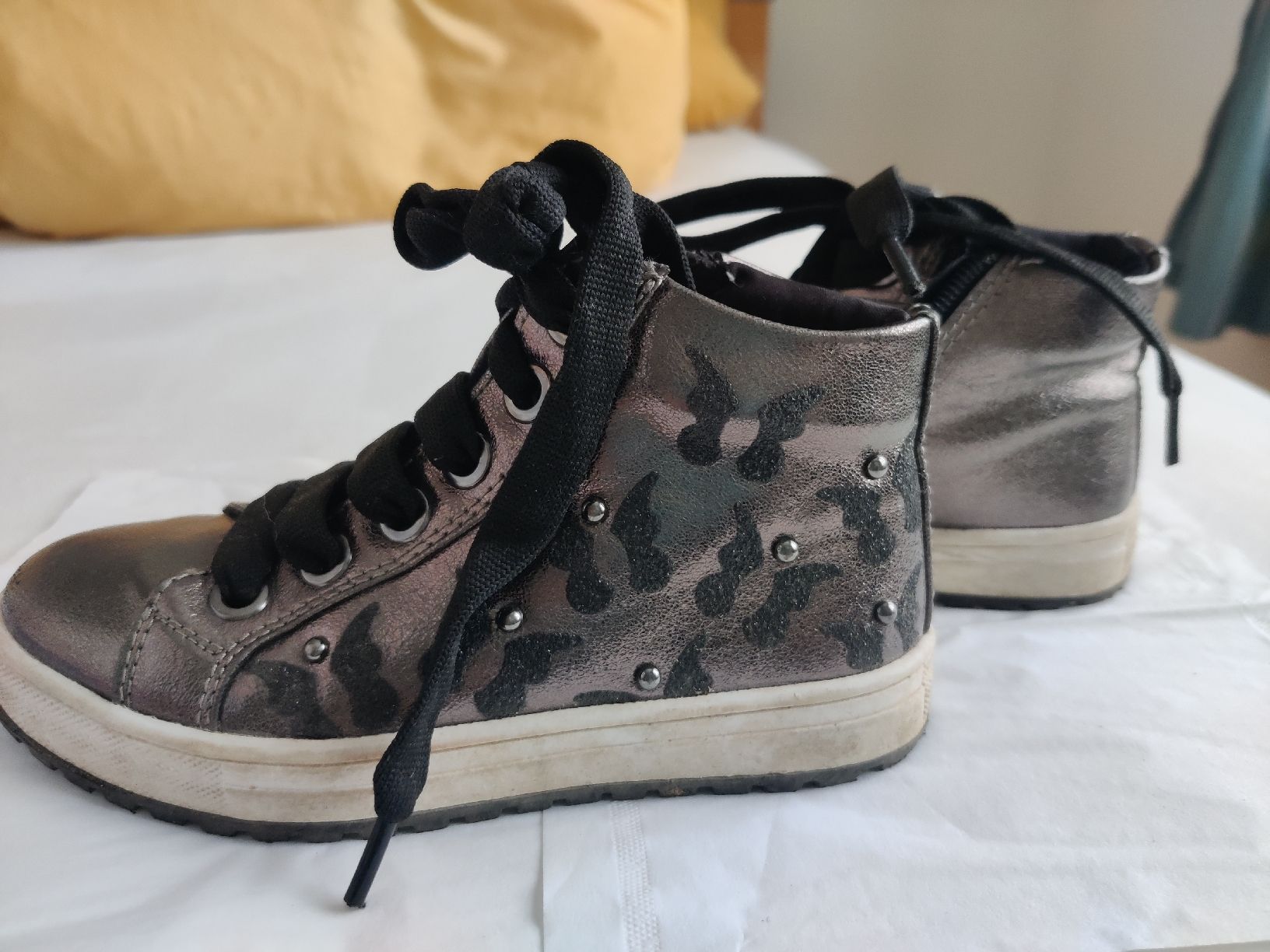 Scarpe per ragazze: Schuhe Gr.30 – Usato da Wettingen venduto da san_8h58