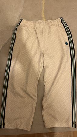 Tommy Hilfiger XL Hosen (M wenn man sie beggy haben will)