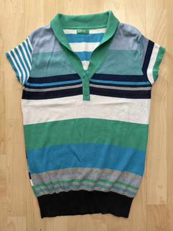 United Colors of Benetton Gr.L, kleiner geschn.Eher Gr.M