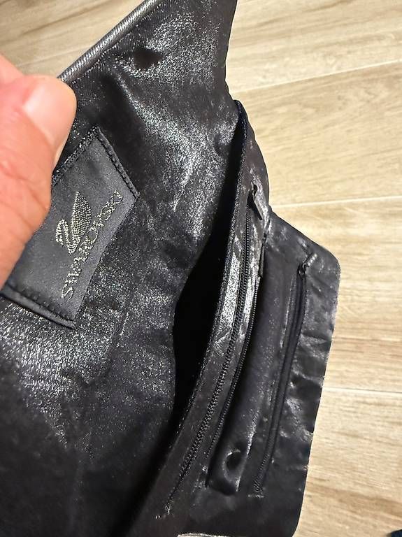 Portagioie: Swarovski sehr elegantes Schmuck-Etui – Usato da Leissigen venduto da SKcool 2