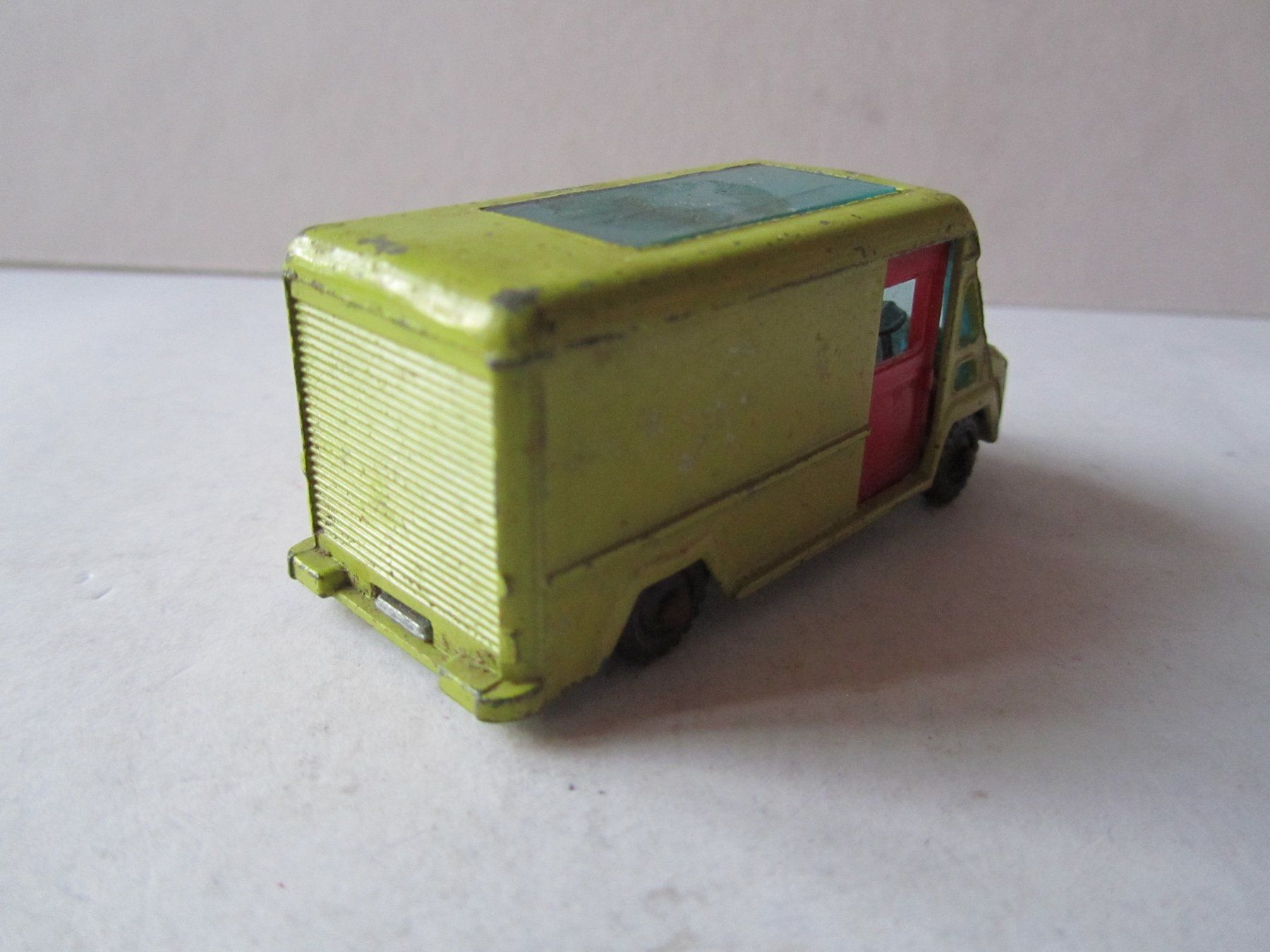 Modellautos: Commer Walk-Thru Van, Husky – Gebraucht aus Weiningen ZH von dietsch57 2