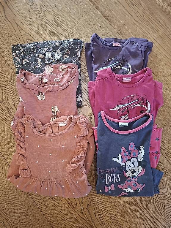 Kleiderpakete & -sets: Kleiderpaket Mädchen 98/104 – Gebraucht aus Neuhausen von kaa_h6x2 1