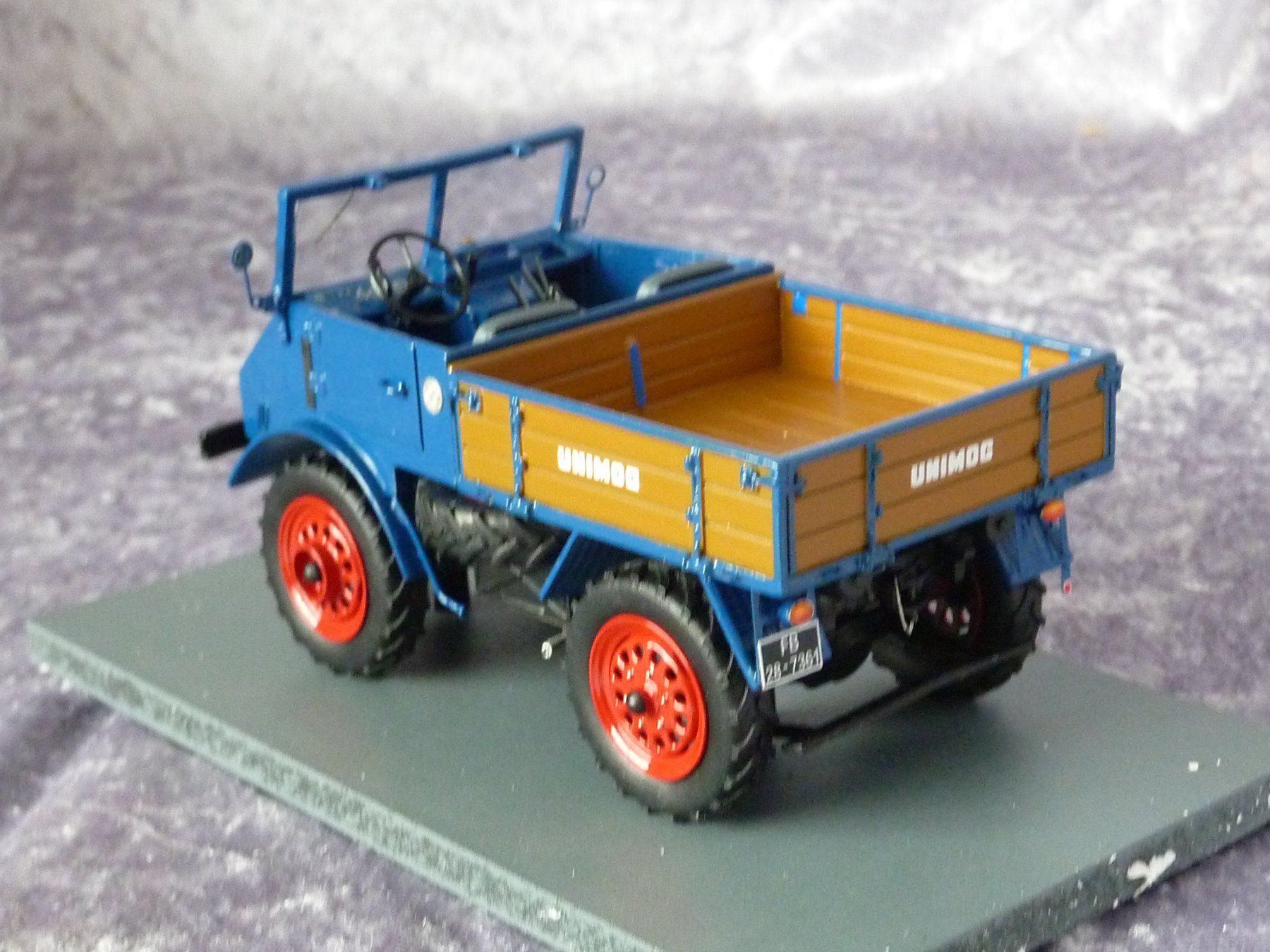 Schuco Kit di modellismo & Modellini statici: Unimog 401 1:32 – Nuovo (secondo la descrizione) da Dürrenäsch venduto da modellautos4you 3