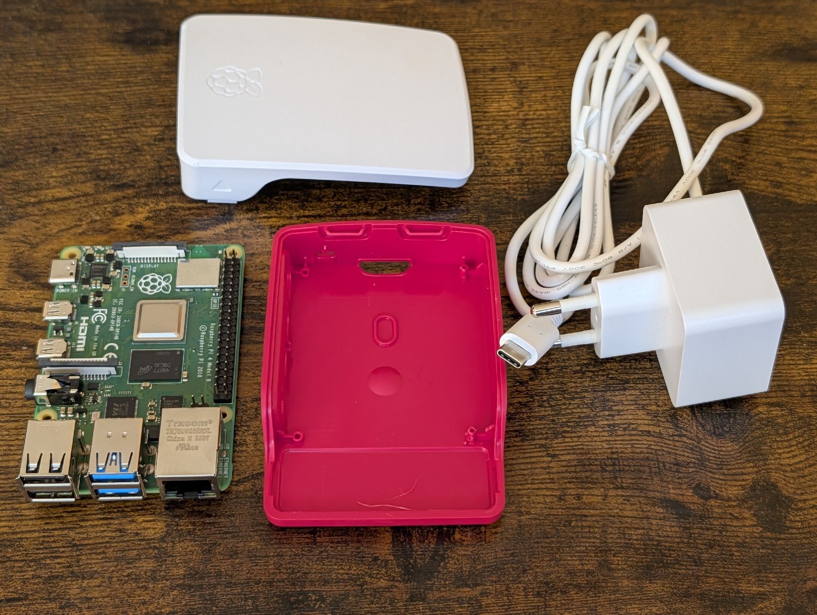 Raspberry Pi PCs: Raspberry Pi4 neuf – Neu (gemäss Beschreibung) aus la tour de peilz von 2funky 2