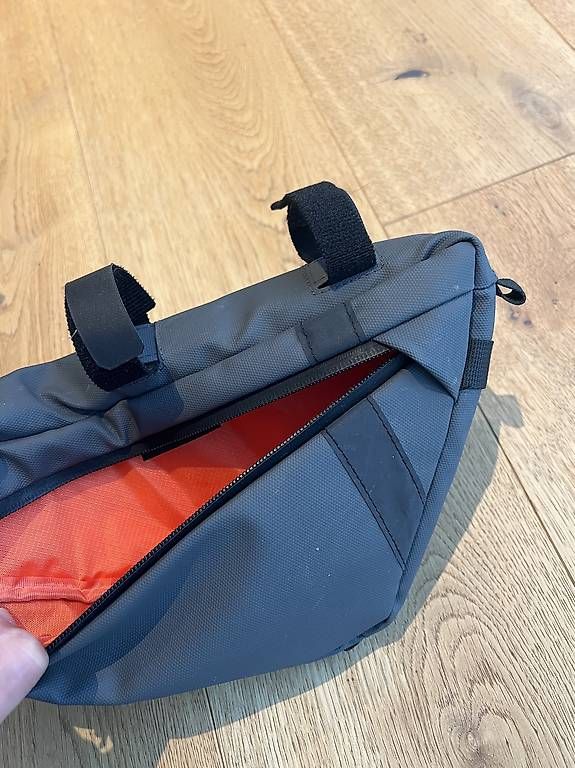 Borse: Rolltasche und Rahmentasche von Lead Out – Nuovo (secondo la descrizione) da Inwil venduto da Pphilm 2