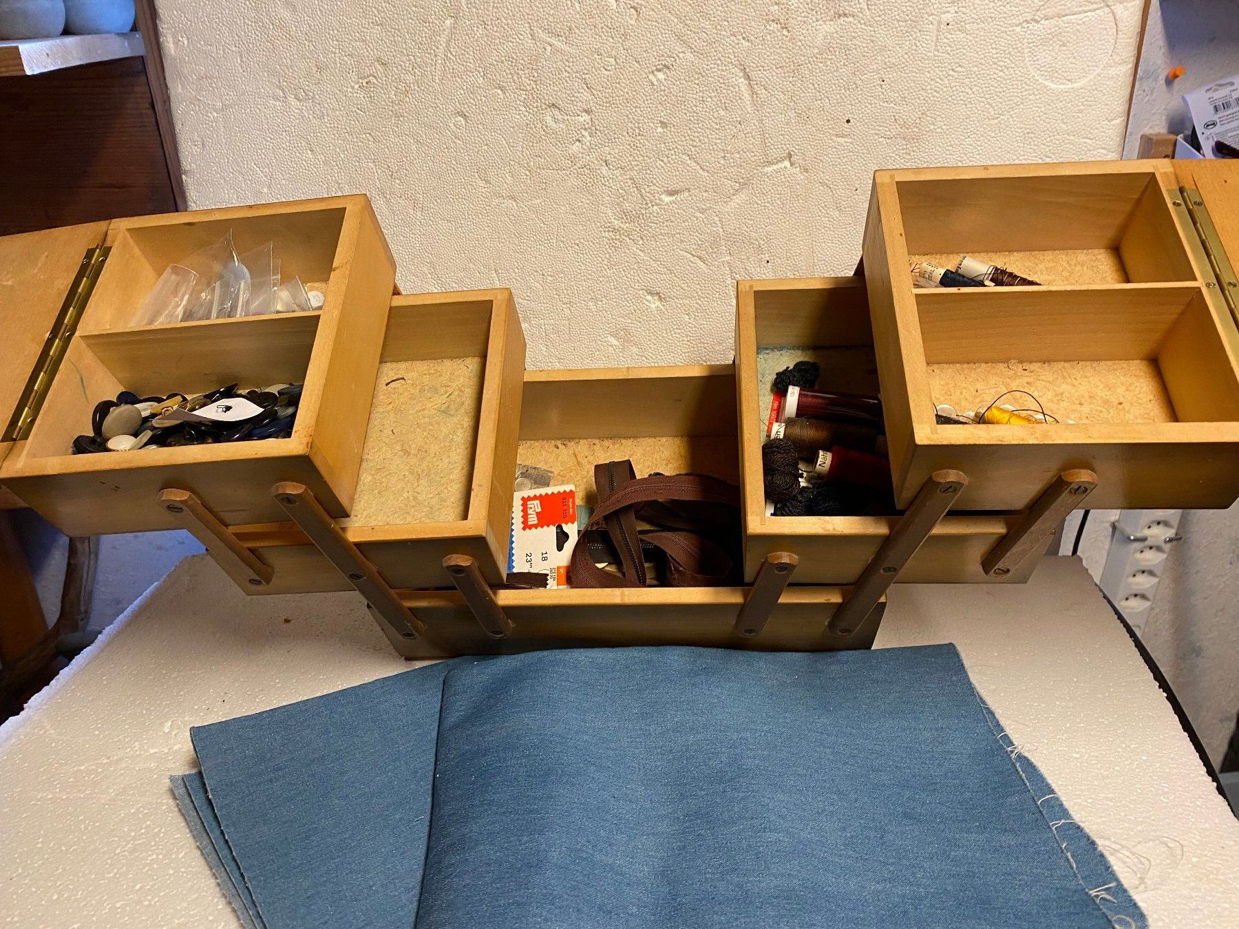 Altro in Bricolage: Nähbox.. – Usato da Wattwil venduto da Hoelzig 1