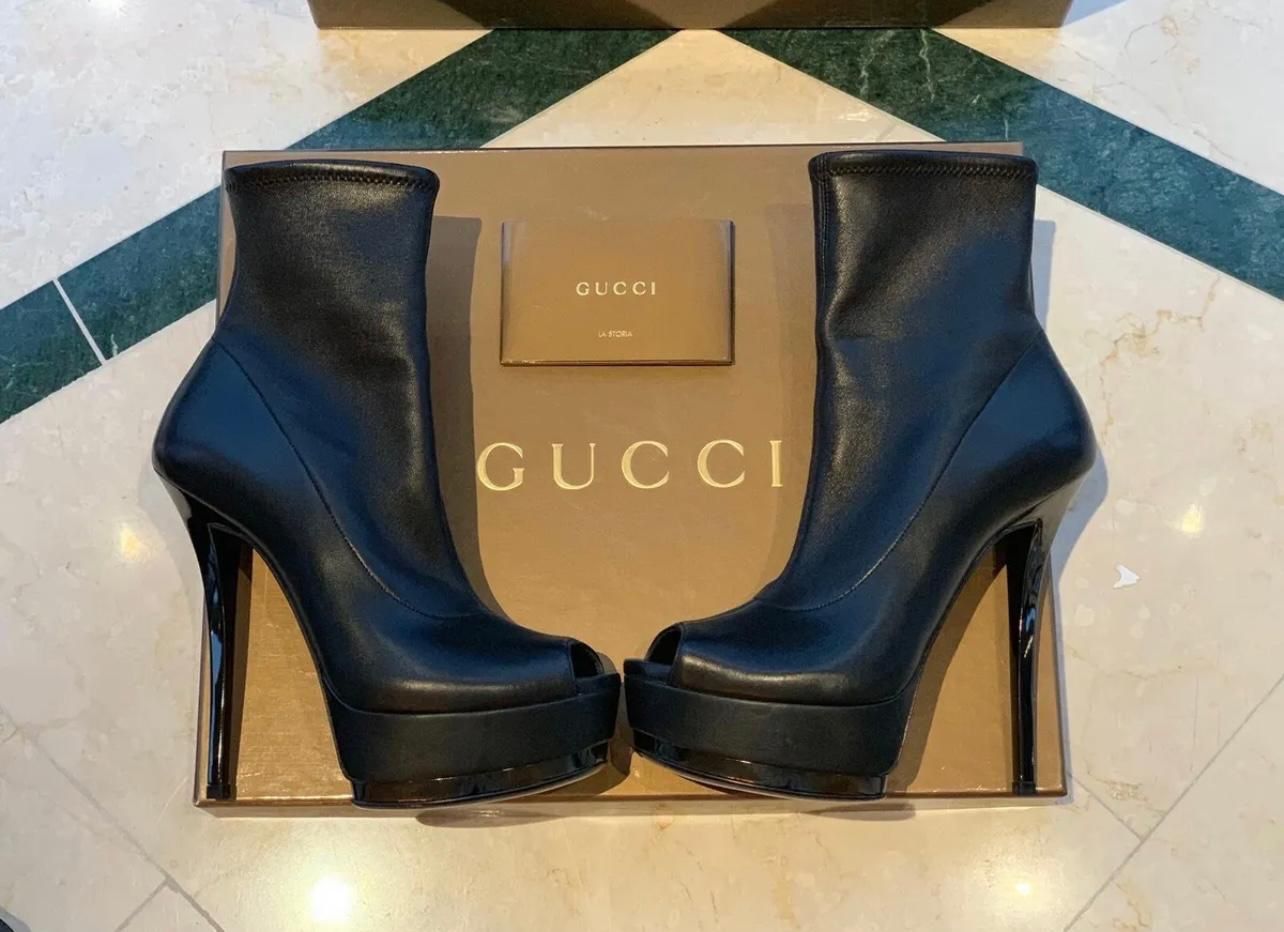 Gucci Scarpe da donna: New Gucci High Heel Boots – Nuovo e nell'imballaggio originale da Corsier-sur-Vevey venduto da Kristina.Nova 3