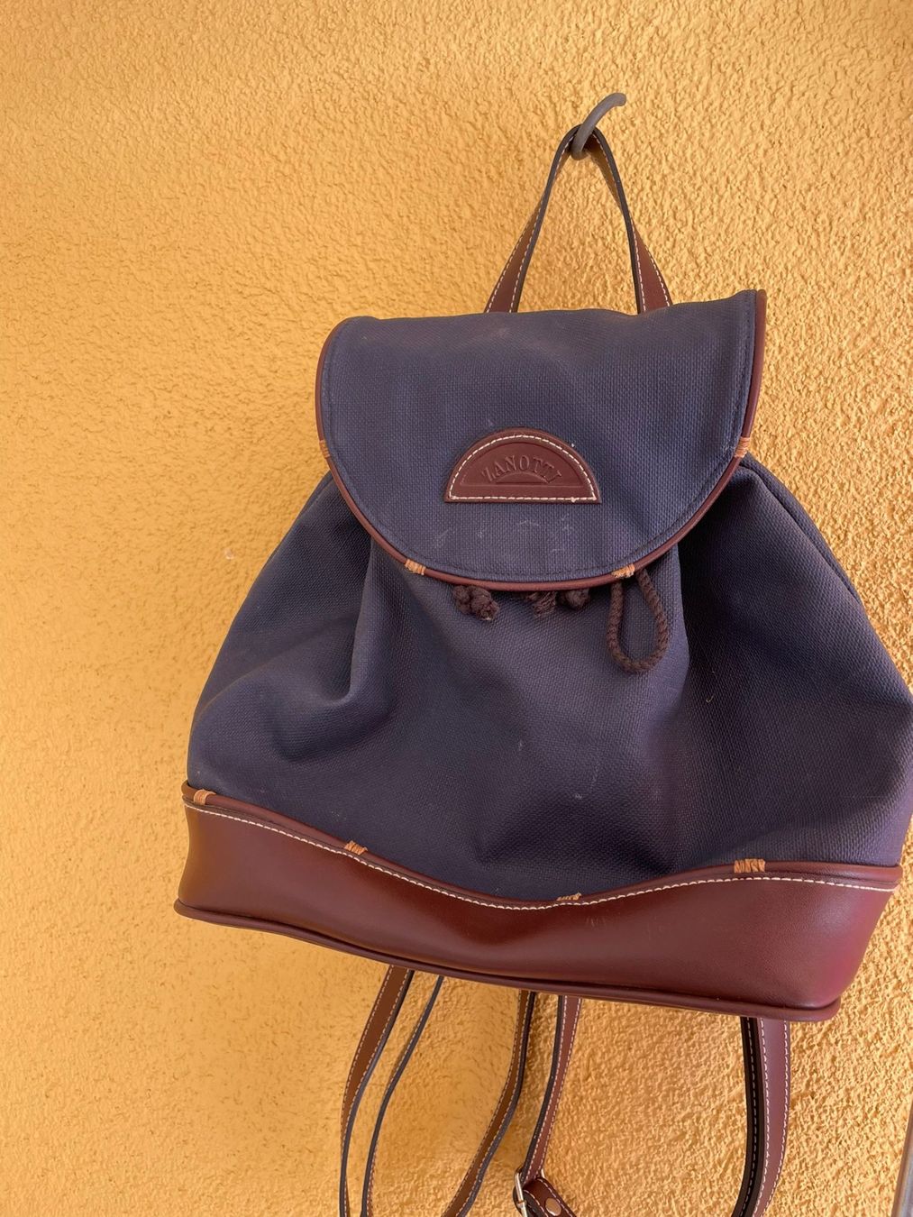 Zaini: Damen Freizeit-Rucksack / Kunststoff – Usato da Biberist venduto da longimanus3 7